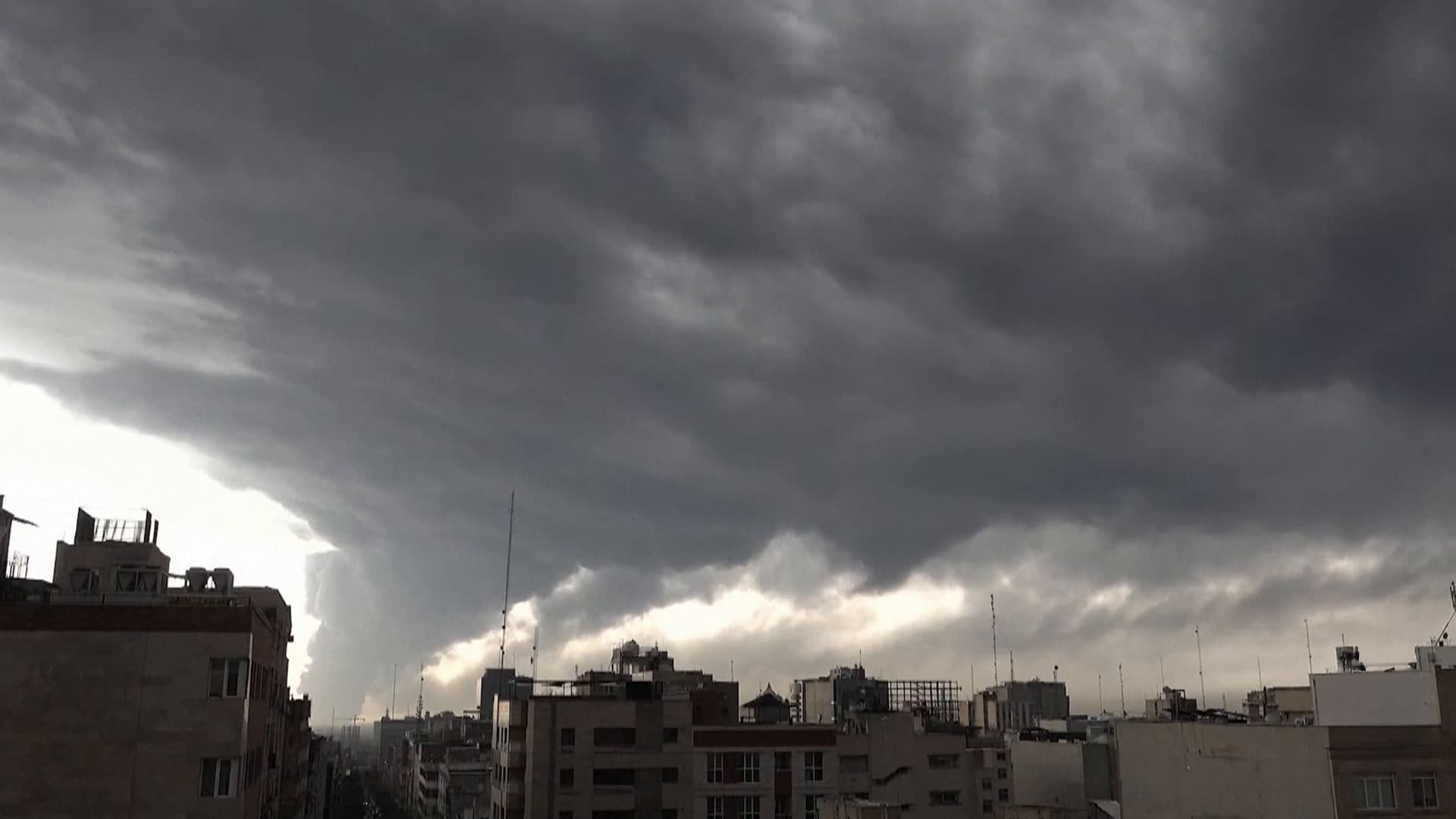 الآثار البيئية للصراعات الإقليمية تهدد منطقة الشرق الأوسط