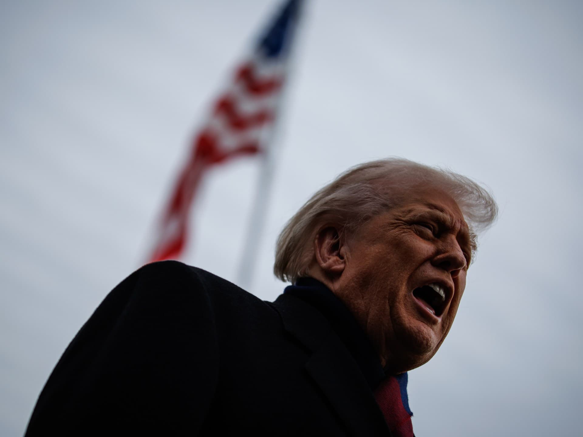 تهديدات ترامب لنيجيريا: استغلال الدين لتحقيق المصالح الاستراتيجية