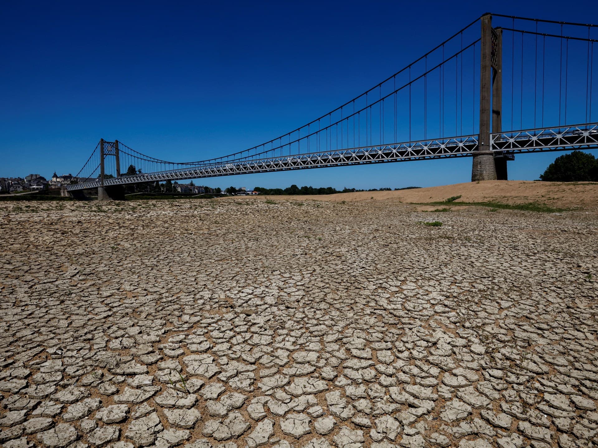 تحذير علمي: أوروبا تواجه جفافاً قاسياً لقرون مع انهيار تيار آموك