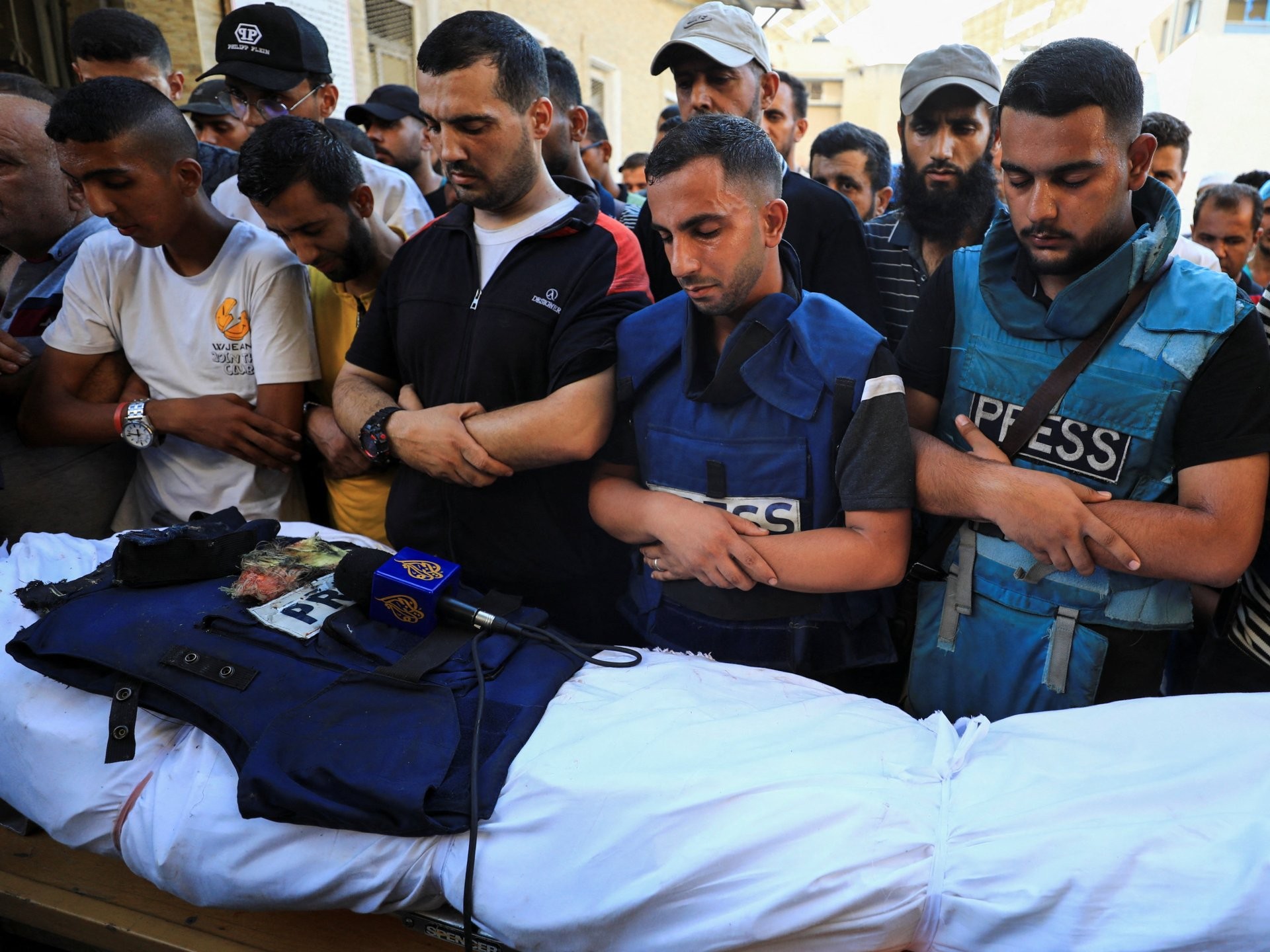 الجزيرة في مرمى إسرائيل: من حملات التحريض إلى قوانين الإغلاق
